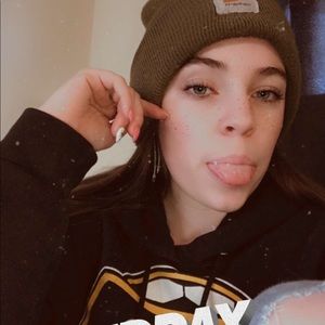 Meet your Posher, Virginia